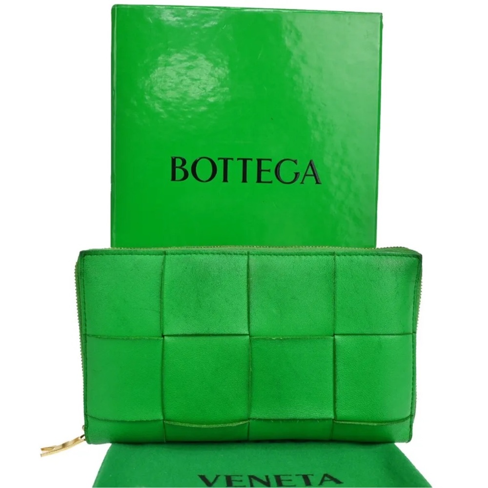 BOTTEGA VENETA CASSETTE ZIP AROUND WALLET PARAKEET